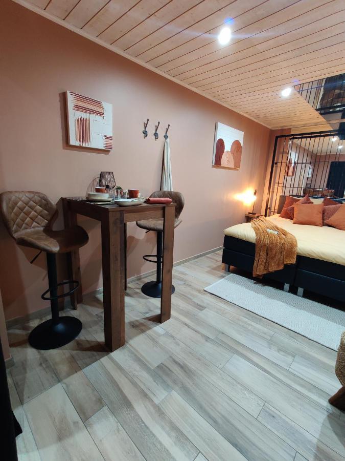 Chambre D'Eau Bed and Breakfast Ichtegem Exteriör bild